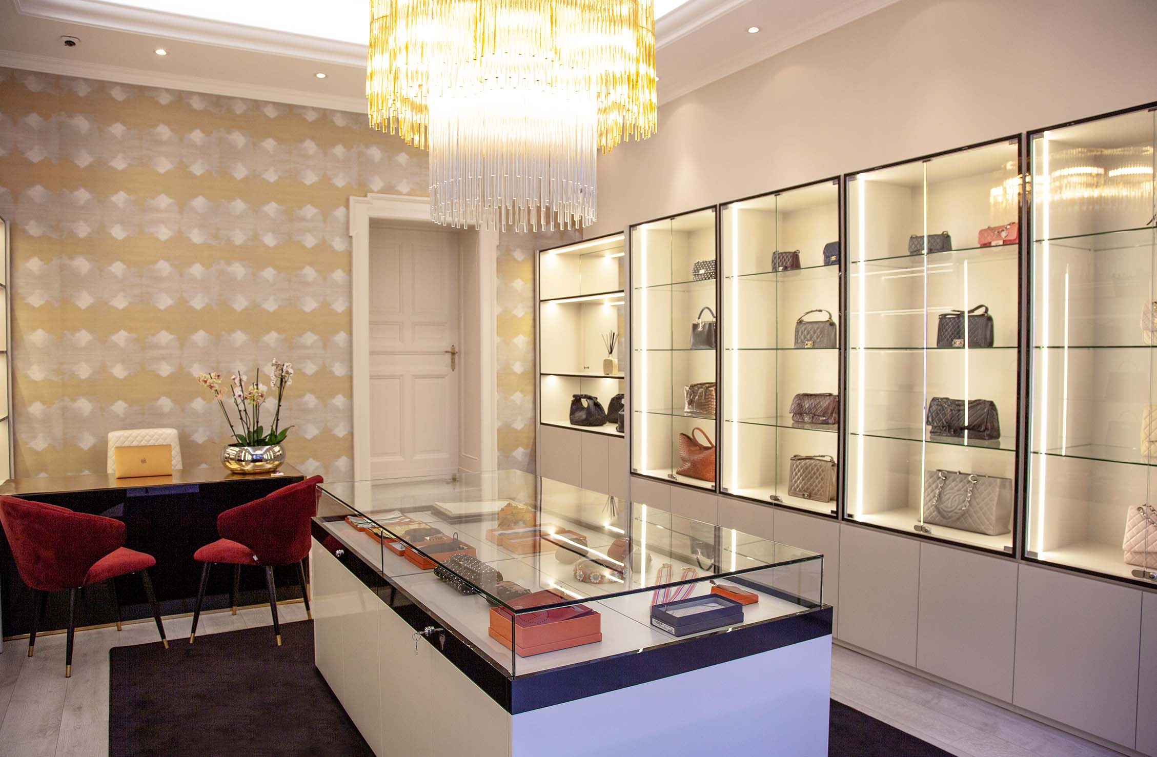 Louis Vuitton Comme des Garçons Shopper with holes - Handbag Spa & Shop