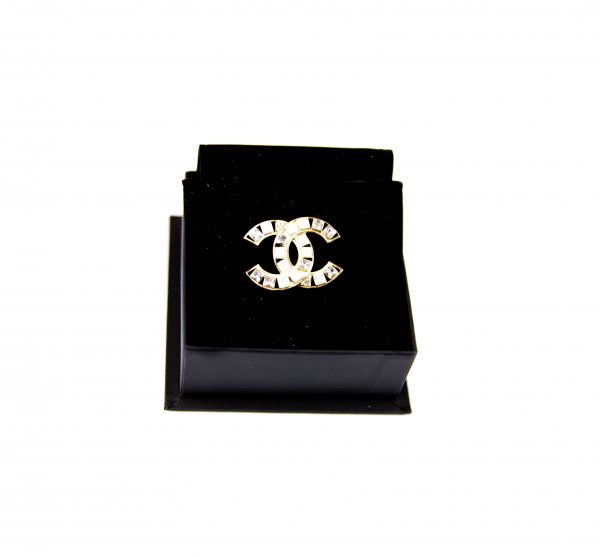 Chanel CC Brooch with Crystals Gold Plated