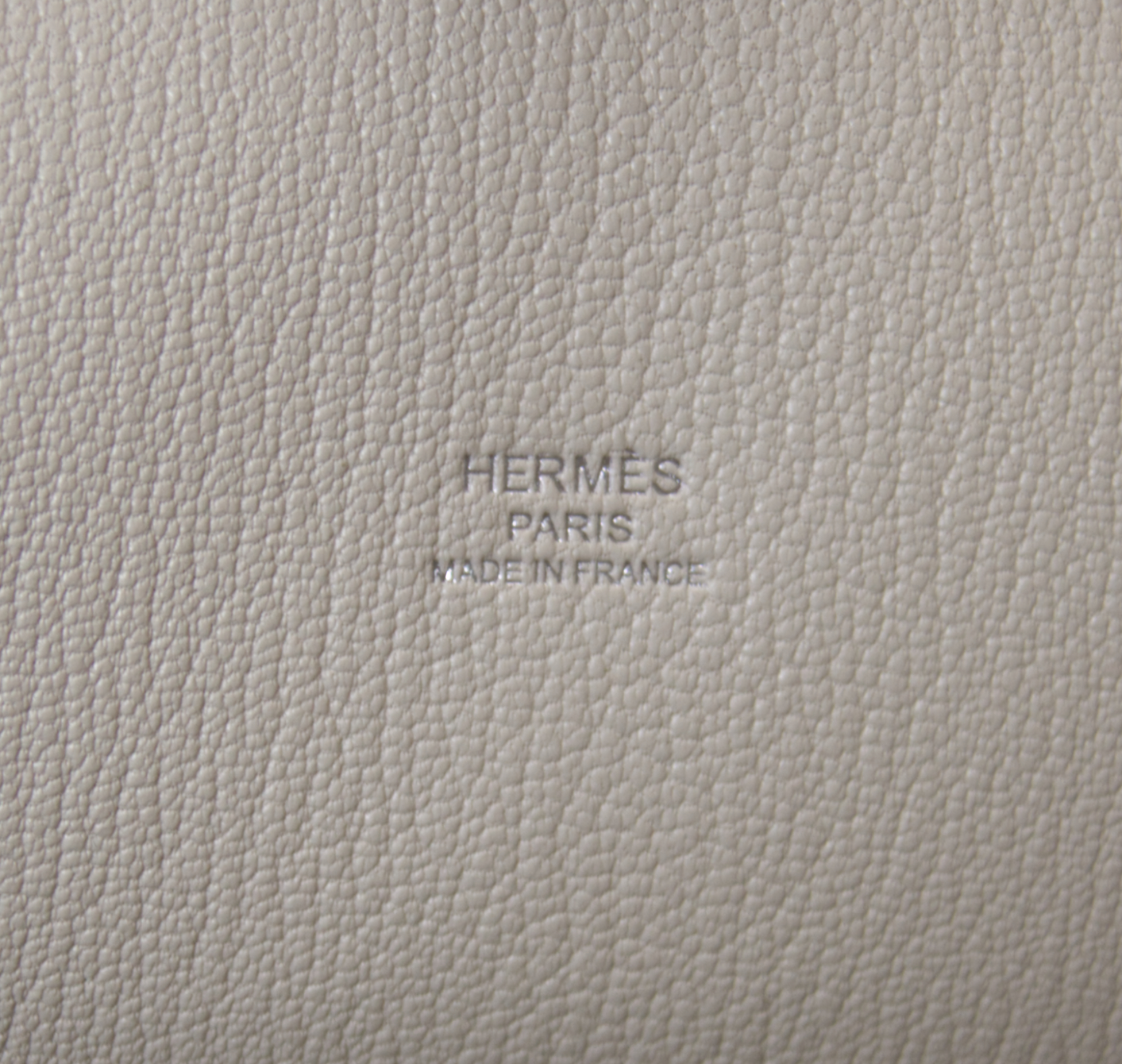 Hermès Jypsiere 28 Beton stamp